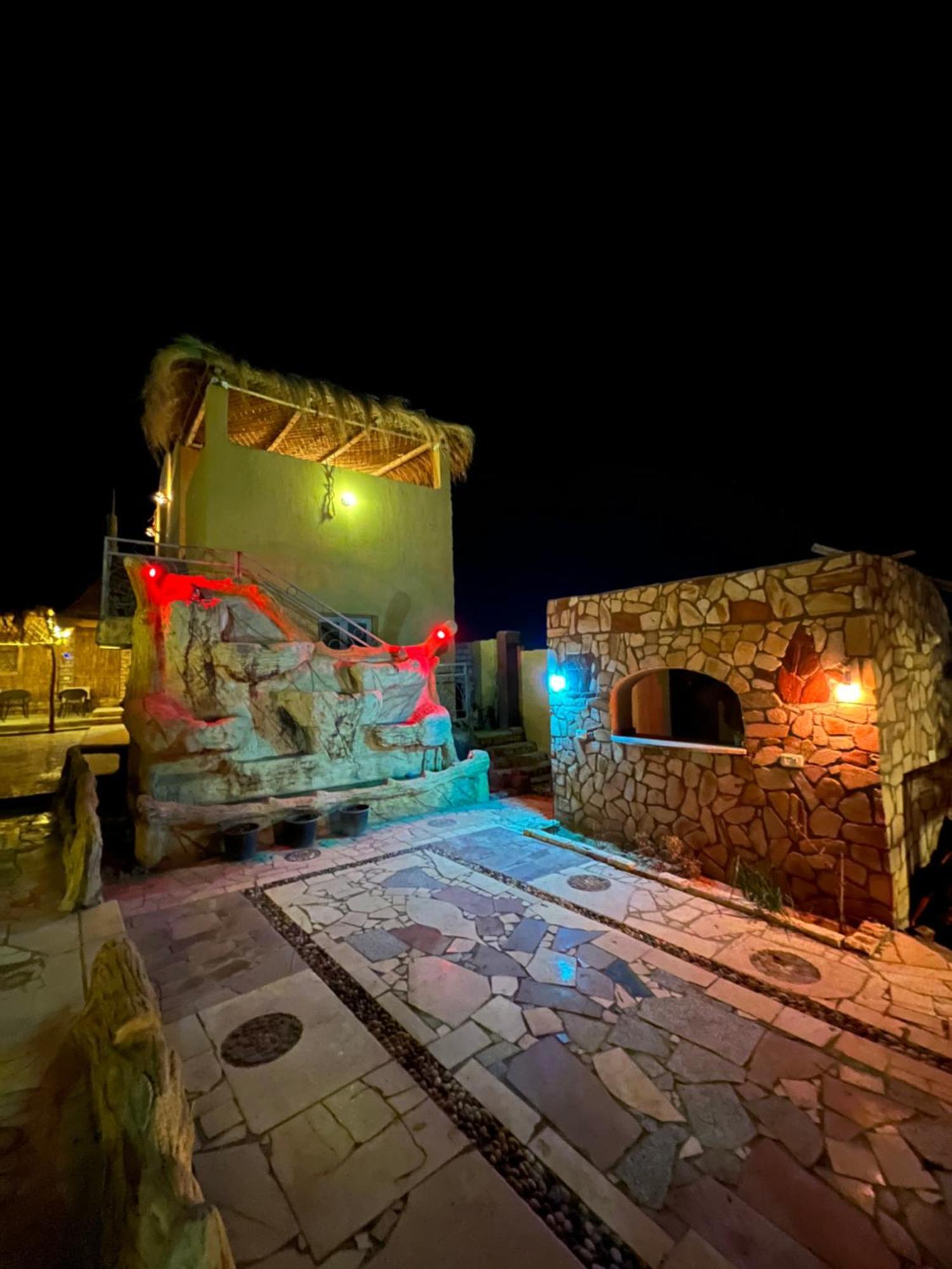 Готель Oasis Camp Bawiti Екстер'єр фото